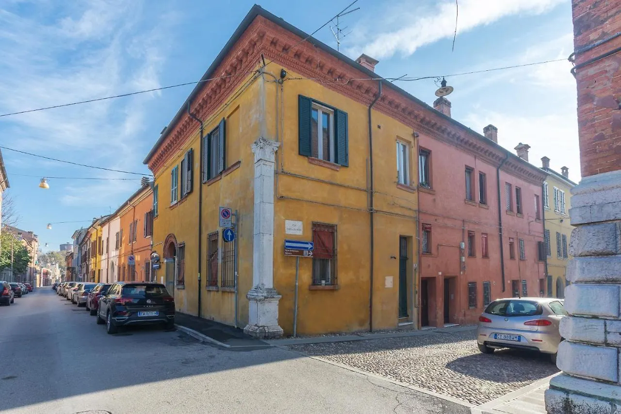 Appartement 'La Casa Gialla' Central Apartment! Ferrare Italie